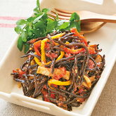 長ひじき入りペペロナータ