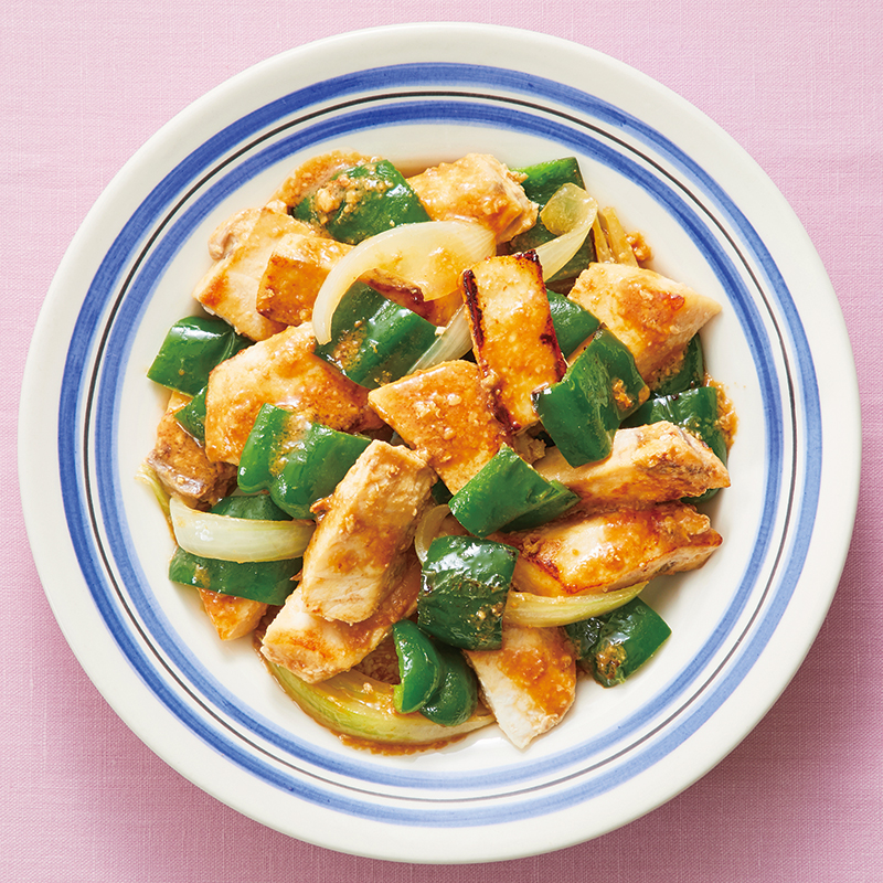 めかじきとピーマンのコクうまみそバター炒め だいどこログ 生協パルシステムのレシピサイト