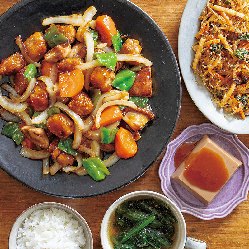 酢豚』、『くるみどうふ』、『チャプチェ（韓国風春雨炒め