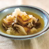 お揚げとぶなしめじのみぞれ煮