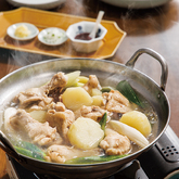 タッカンマリ風鶏手羽鍋