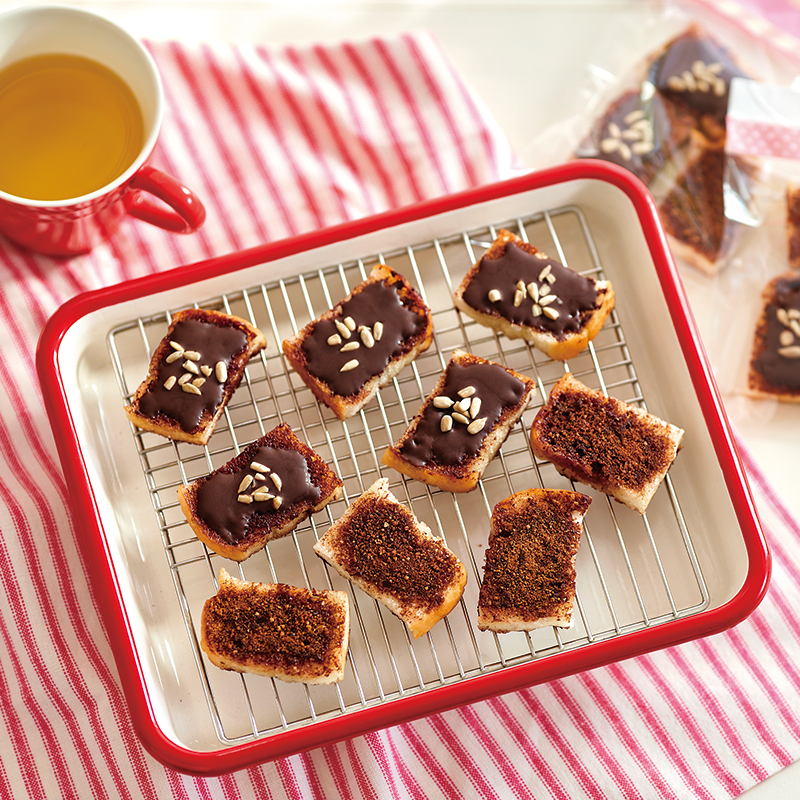 米粉パンのチョコラスク