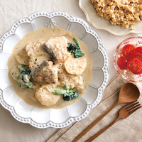 たらとじゃがいものミルククリーム煮、ミニトマトのスイートマリネ（3人分）