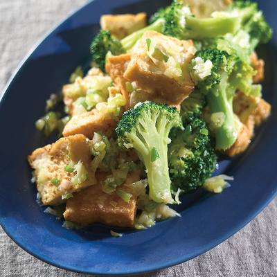 厚揚げとブロッコリーのねぎ塩炒め
