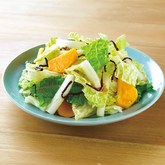 白菜と柿の塩昆布サラダ