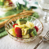 アボカドとじゃがいも、ミニトマトのガーリックマリネ