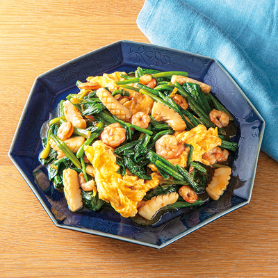 ふわとろ卵のえびとほうれん草ソテー