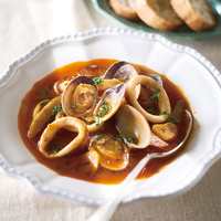 いかとあさりのガーリックトマトスープ