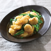 えびと新じゃがのにんにく醤油炒め