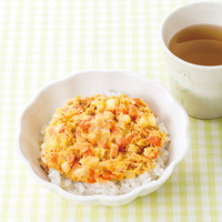 鶏そぼろのベジたま丼