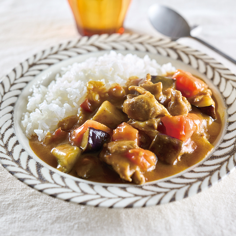 なすとトマトの炒めポークカレー