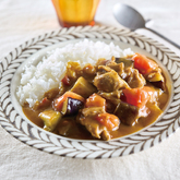 なすとトマトの炒めポークカレー