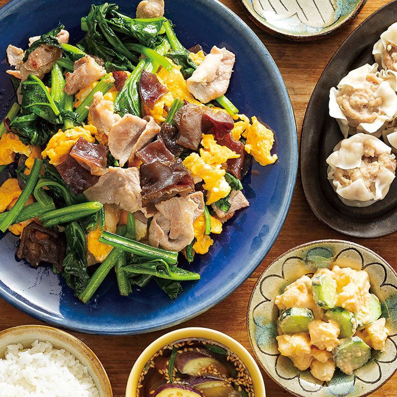 『産直ほうれん草と生きくらげの卵炒め』、『肉焼売』、きゅうりと明太子のポテサラ、なすのさっぱり中華スープ（3人分）
