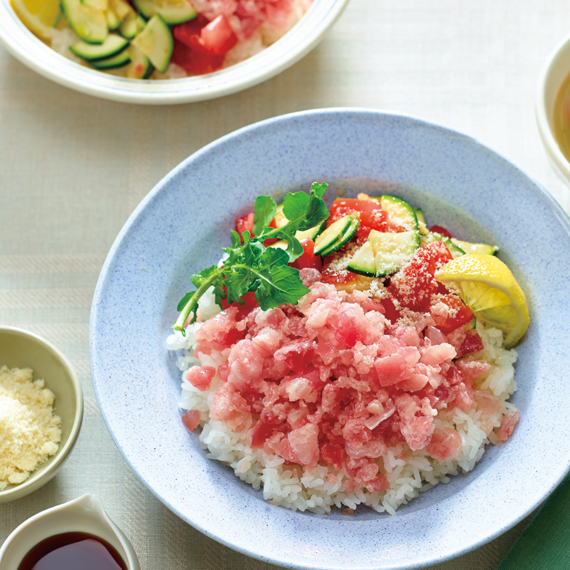 まぐろたたきの洋風レモン醤油丼