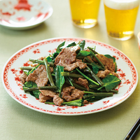 空心菜と牛肉の塩炒め