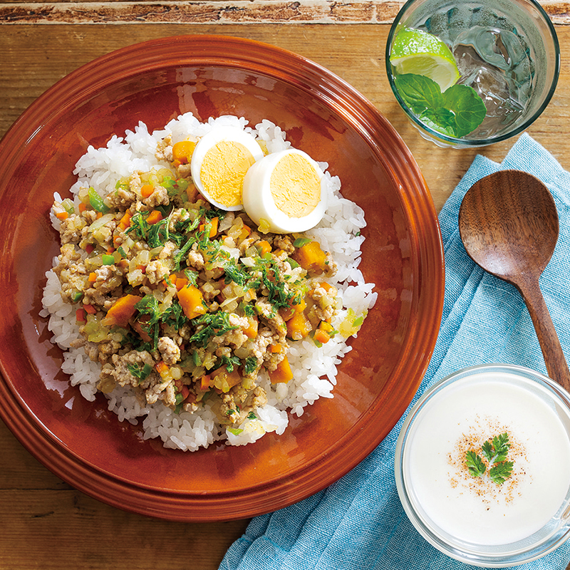 『野菜が摂れる！ ドライカレー』 、『ヴィシソワーズ』（2人分）