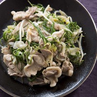 豚肉と若芽ひじきの中華マリネ炒め