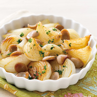 新玉ねぎのとろっと蒸し焼き