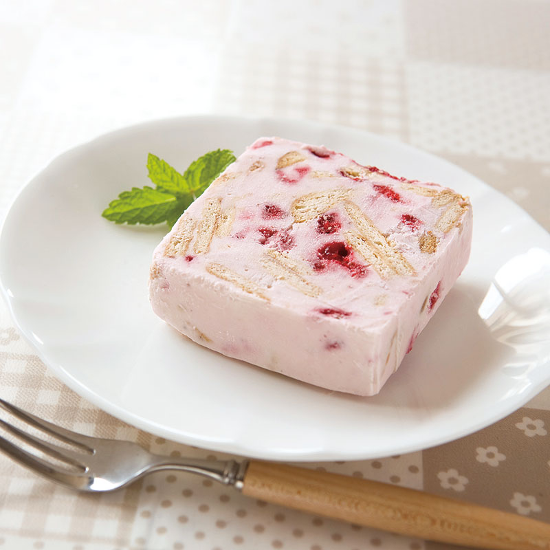 牛乳パックでアイスケーキ