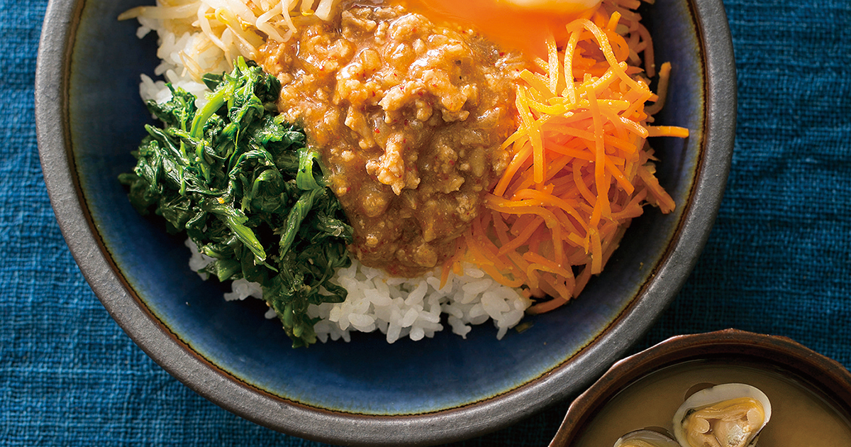 12／10取り置き　ビビンバ様 半熟卵入りビビンバ丼セット」とあさり汁【11月2回】｜だいどこログ