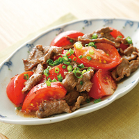 牛肉とトマトの黒こしょう炒め