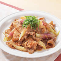みょうがと豚バラ肉の炒め物