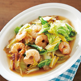 白菜とむきえびのコンソメバター焼き