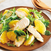 鶏ムネ肉とはっさくのさっぱりサラダ