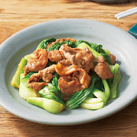 豚肉とチンゲン菜のオイスターソース炒め