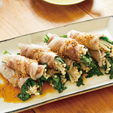 春菊とえのき茸の豚肉巻き