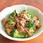 牛肉とエリンギ、ブロッコリーのナムル